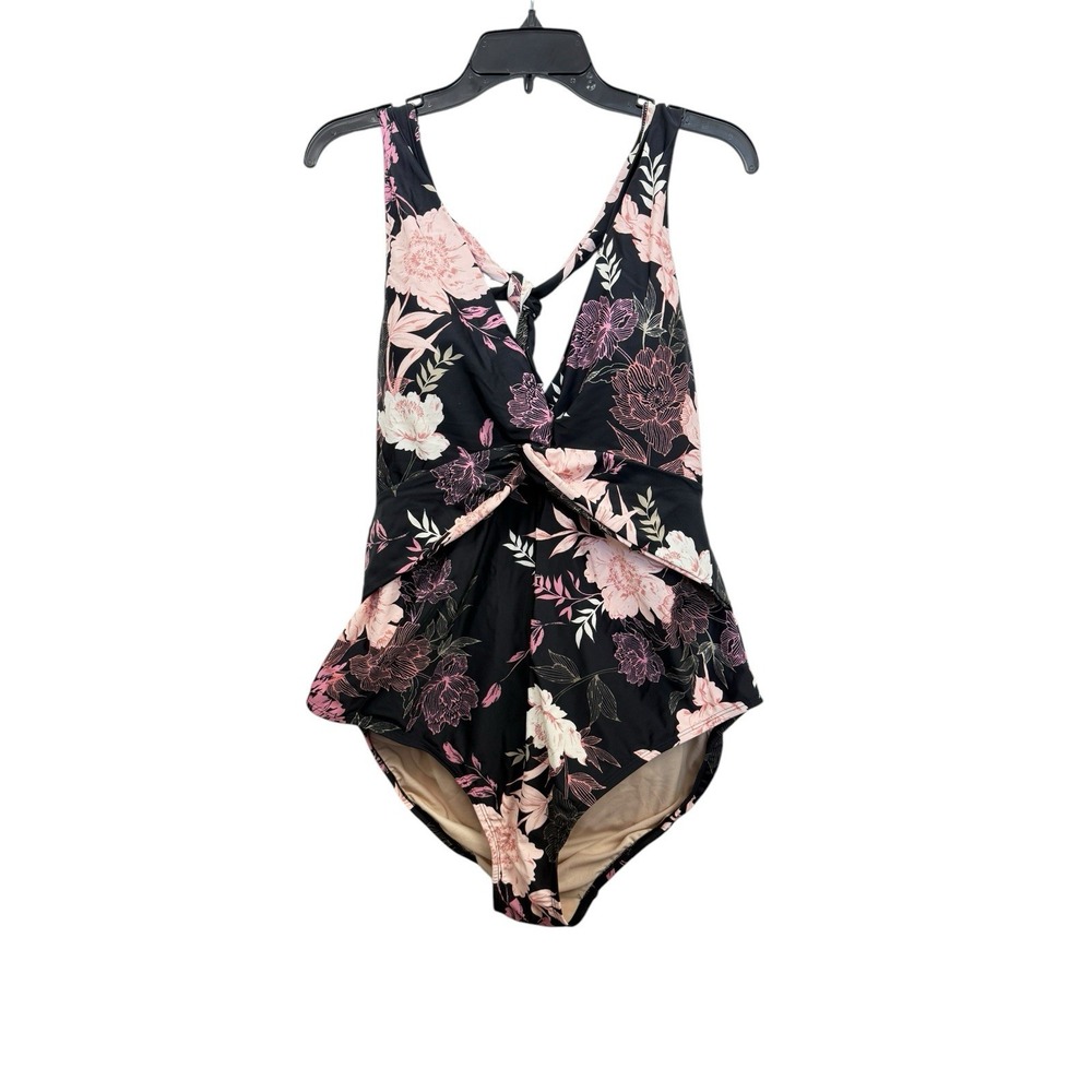 NWT 24W TWIST FRONT HALTER TIE‎ BLACK FLORAL ONE PIECE SWIMSUIT KONA SOL